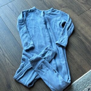 Kyte Baby ribbed onesie/romper